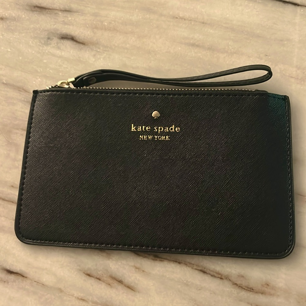 Black Kate Spade Wristlet